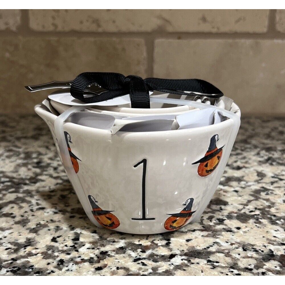 New Rae Dunn Halloween Pumpkin‎ with Witch's Hat Nesting Measuring Cups